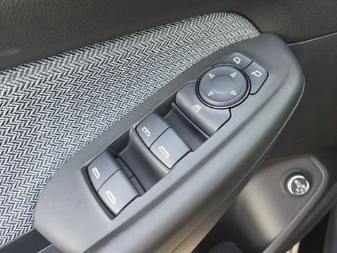 New 2026 Chevrolet TrailBlazer LT w/ Convenience Package image 9