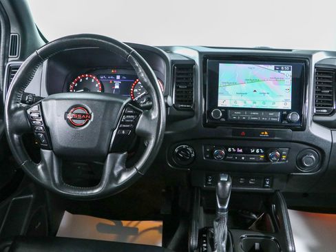 Used 2022 Nissan Frontier PRO-4X w/ Pro-4X Premium Package AWD/4WD image 18