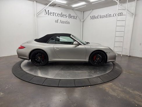 Used 2011 Porsche 911 Carrera 4S image 9