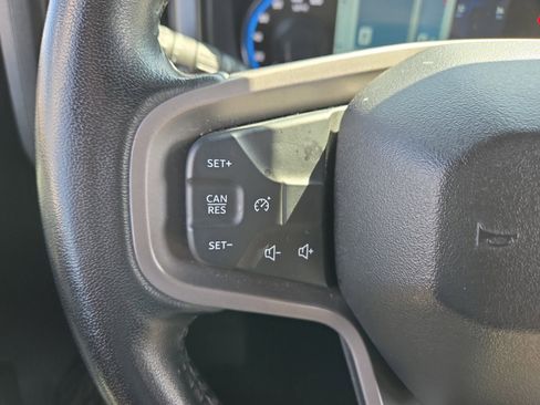 Used 2023 Ford Bronco Big Bend image 14