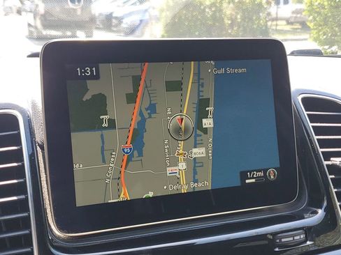 Used 2017 Mercedes-Benz GLS 450 4MATIC image 28