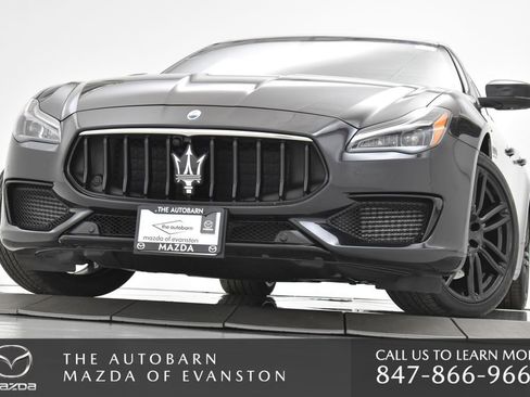 Used 2022 Maserati Quattroporte Modena Q4 image 10