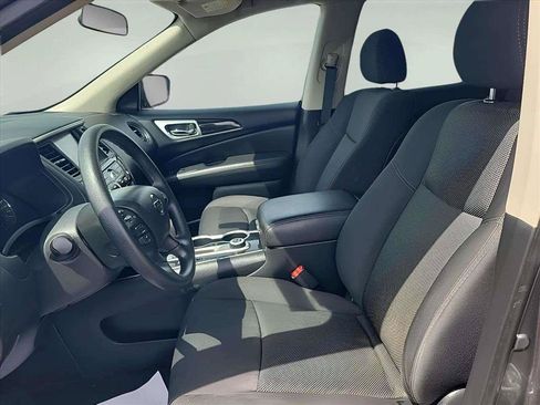 Used 2019 Nissan Pathfinder S AWD/4WD image 13