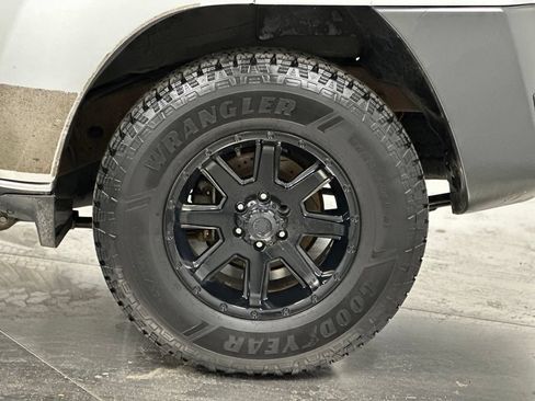 Used 2007 Nissan Xterra X RWD image 21