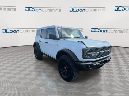 New 2026 Ford Bronco Badlands AWD/4WD image 2