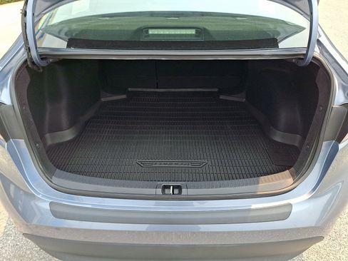 Used 2024 Toyota Corolla LE FWD image 27