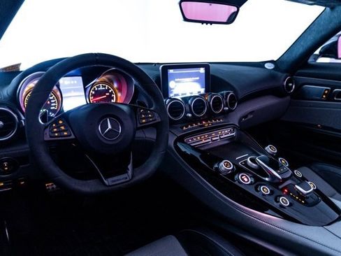 Used 2018 Mercedes-Benz AMG GT C image 30