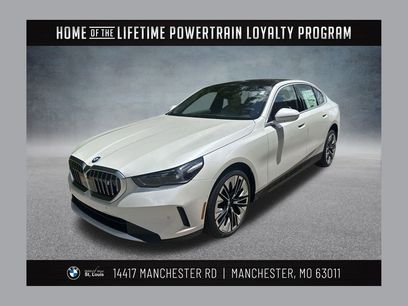 New 2026 BMW i5 eDrive40 w/ Premium Package