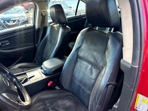 Used 2010 Ford Taurus SHO image 40