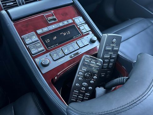 Used 2007 Lexus LS 460 L image 23