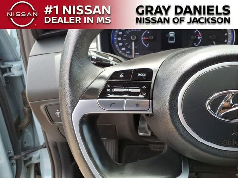 Used 2023 Hyundai Santa Cruz SEL AWD/4WD image 13
