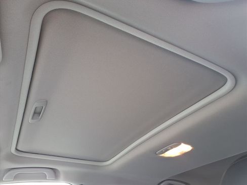 Certified 2021 Subaru Crosstrek 2.5i Limited w/ Moonroof Package 1 image 18