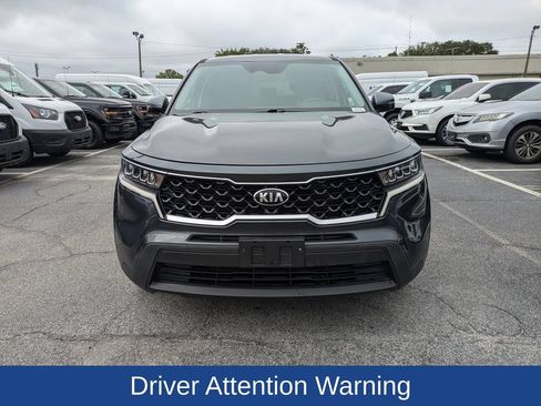 Used 2021 Kia Sorento LX FWD image 10