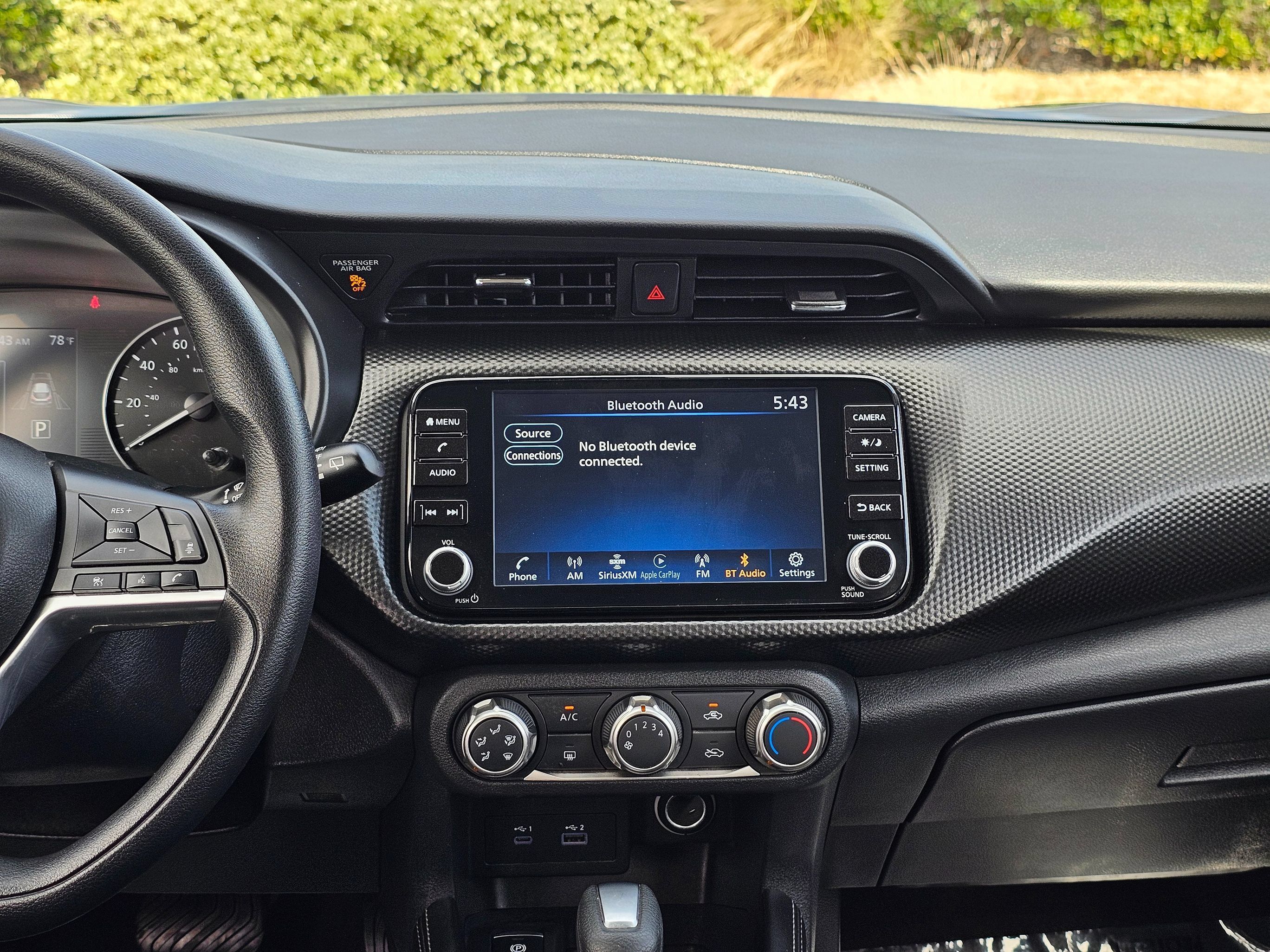 Used 2023 Nissan Kicks SV w/ Interior Electronics Package FWD image 23