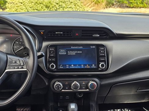 Used 2023 Nissan Kicks SV w/ Interior Electronics Package image 23