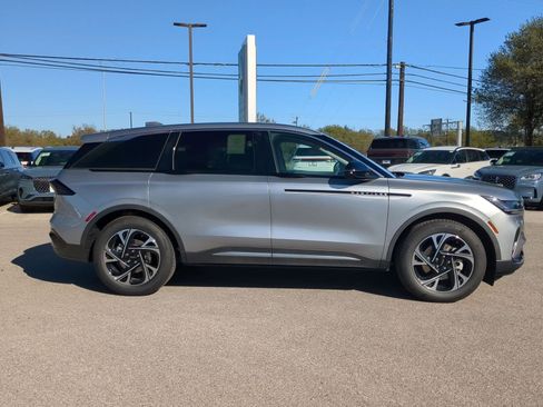 New 2026 Lincoln Nautilus Premier w/ Equipment Group 102A image 2