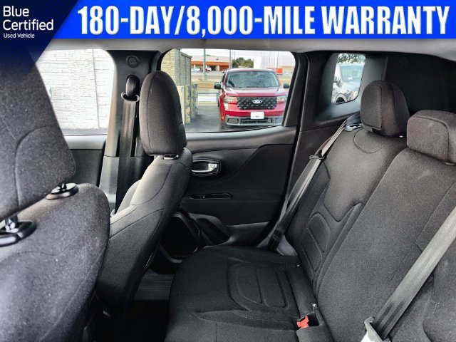 Used 2021 Jeep Renegade Latitude FWD image 15