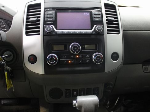 Used 2018 Nissan Frontier SV w/ Value Truck Package image 31