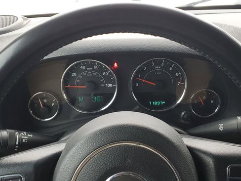 Used 2017 Jeep Wrangler Unlimited Sport w/ Connectivity Group image 27