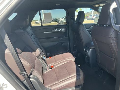 New 2026 Ford Explorer Platinum image 20
