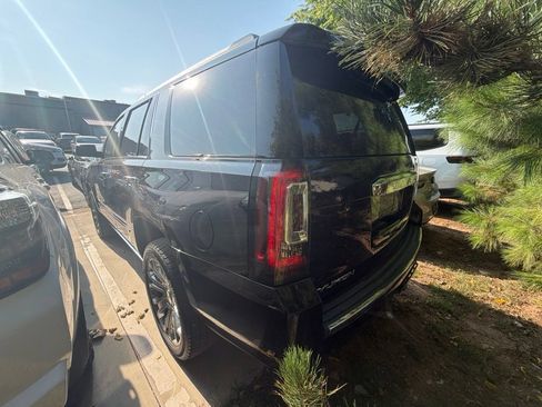 Used 2016 GMC Yukon Denali w/ Open Road Package AWD/4WD image 8