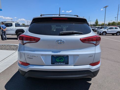 Used 2017 Hyundai Tucson SE AWD/4WD image 30
