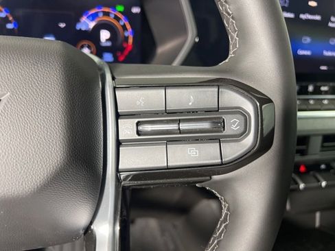 New 2026 Chevrolet Colorado W/T w/ WT Custom Package image 17