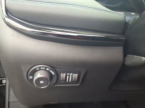 New 2026 Jeep Compass Latitude image 26