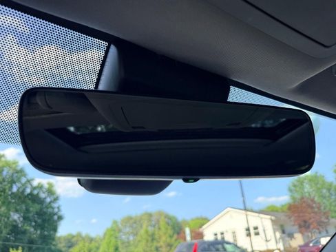 Used 2018 Toyota Highlander XLE FWD image 62