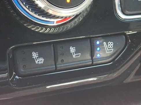 Used 2023 GMC Yukon Denali w/ Max Trailering Package AWD/4WD image 15