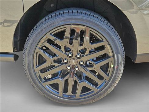 New 2027 Ford Expedition Max Platinum w/ Stealth Performance Package AWD/4WD image 10