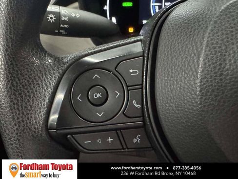 Used 2026 Toyota Corolla LE w/ LE Premium Package FWD image 19