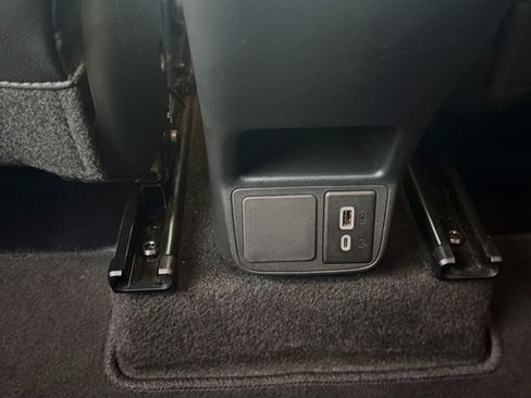 Used 2025 Buick Encore GX Preferred FWD image 25