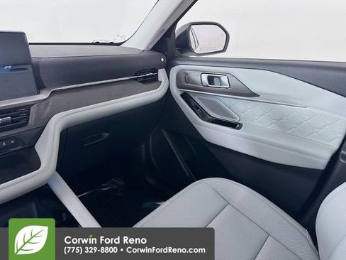 New 2026 Ford Explorer Platinum w/ LUX Leather Package AWD/4WD image 27