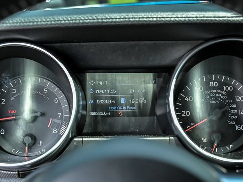 Certified 2021 Ford Mustang GT RWD image 20