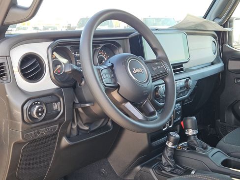 New 2026 Jeep Gladiator Sport image 10