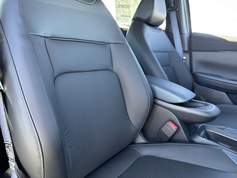 New 2026 Nissan Leaf SV+ w/ Floor Mat Package (SV+) image 23