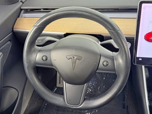 Used 2017 Tesla Model 3 Long Range image 17