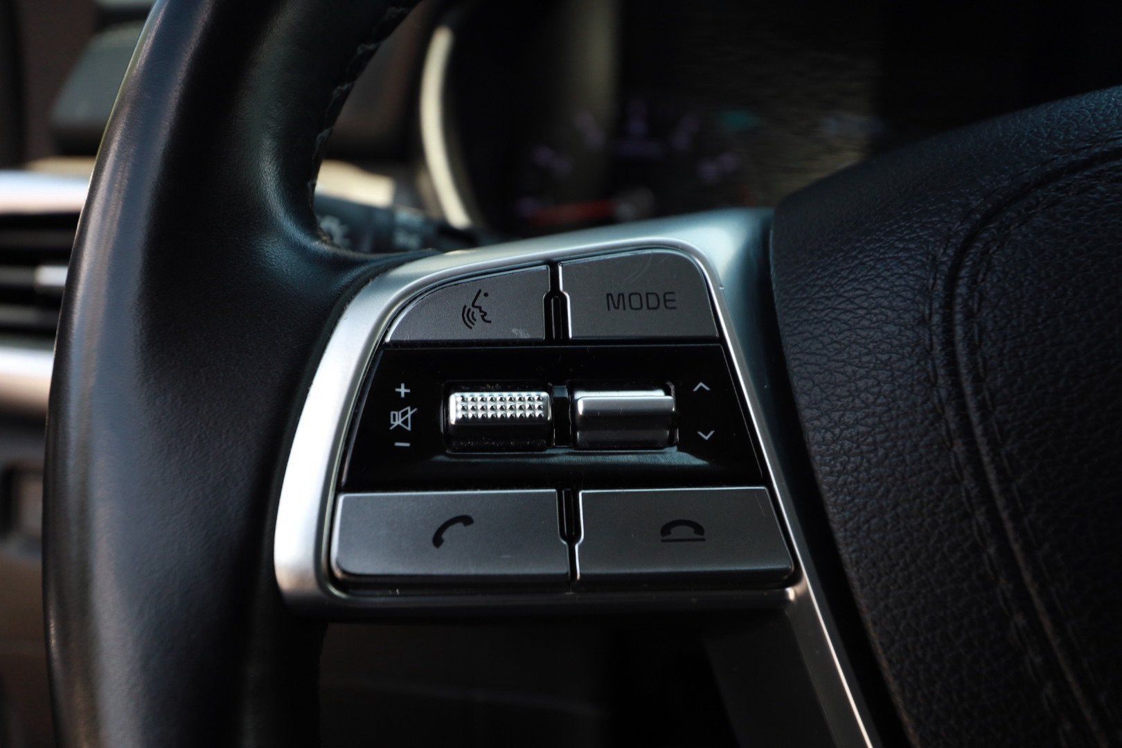 Used 2022 Kia Telluride SX w/ SX Prestige Package AWD/4WD image 11