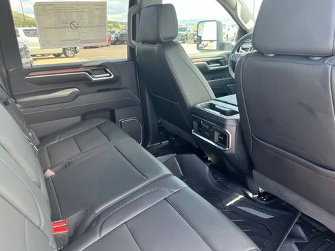 New 2026 GMC Sierra 3500 Denali w/ Denali Reserve Package AWD/4WD image 25