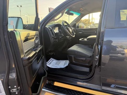 Used 2019 RAM 2500 Big Horn AWD/4WD image 10
