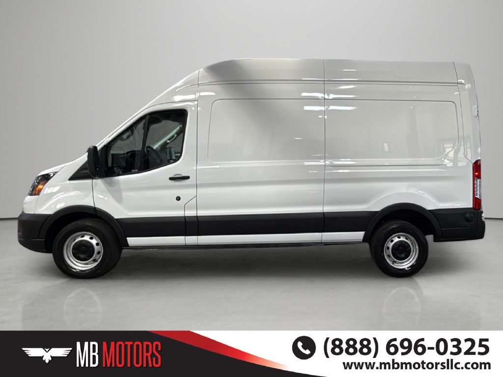 Used 2025 Ford Transit 250 148 High Roof RWD image 2