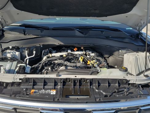 Used 2026 Ford Explorer Active AWD/4WD image 15