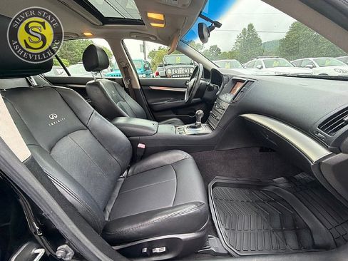 Used 2012 INFINITI G37 x Sedan w/ Premium Pkg AWD/4WD image 16