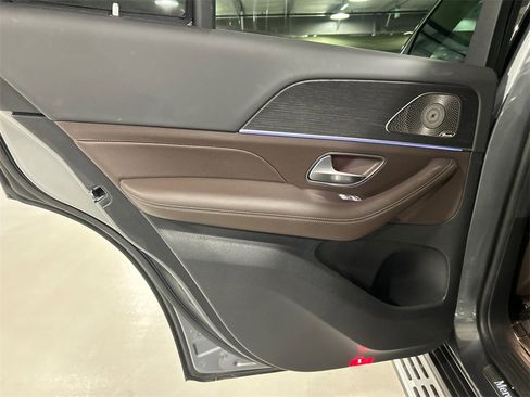 Used 2023 Mercedes-Benz GLE 350 4MATIC image 22