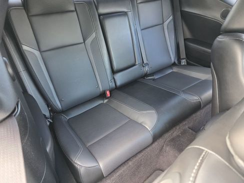 Used 2017 Dodge Challenger R/T Plus image 15