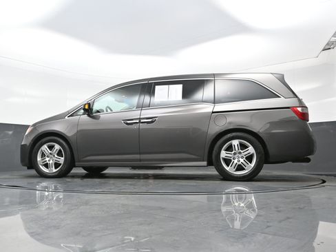 Used 2012 Honda Odyssey Touring image 30