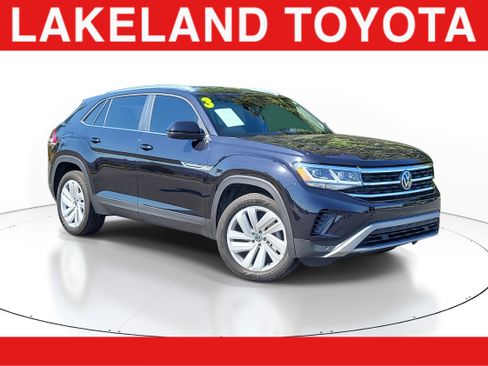 Used 2023 Volkswagen Atlas Cross Sport SE image 1