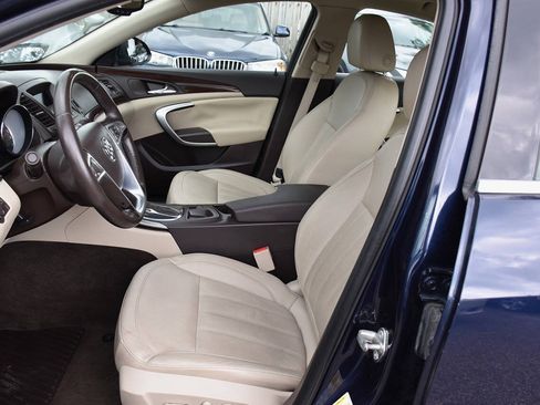 Used 2011 Buick Regal CXL FWD image 11