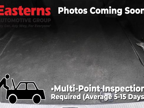 Used 2023 Toyota Camry XSE FWD image 9